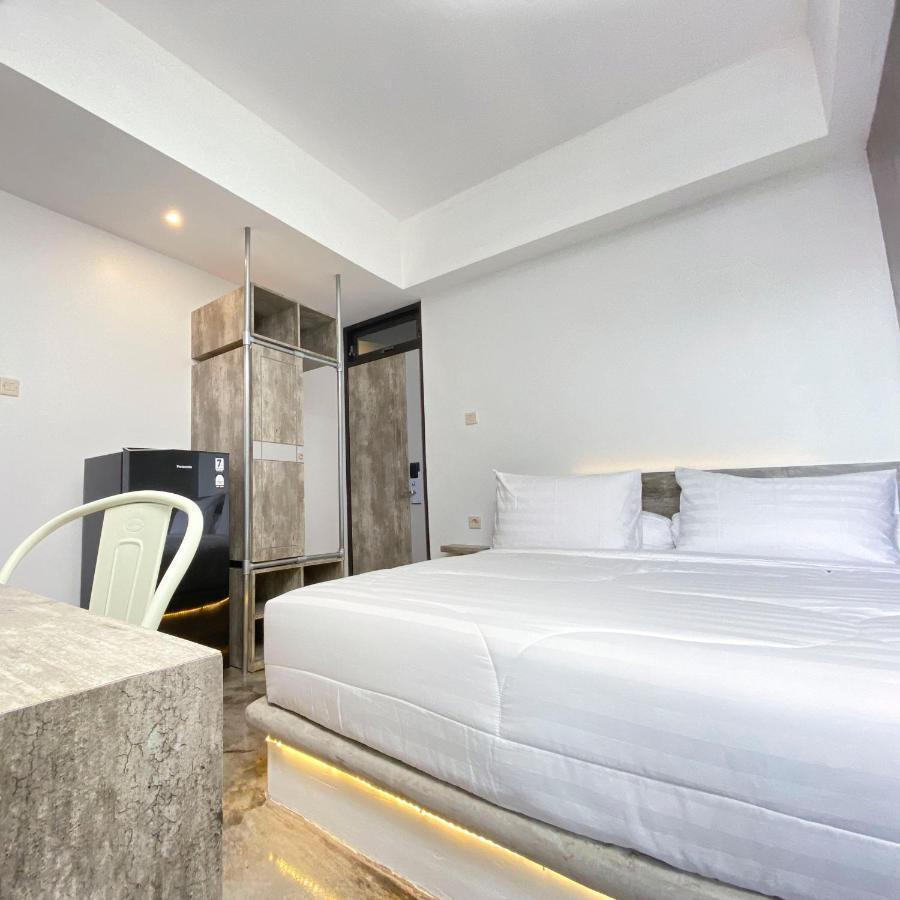 Dparagon Malioboro 日惹 外观 照片