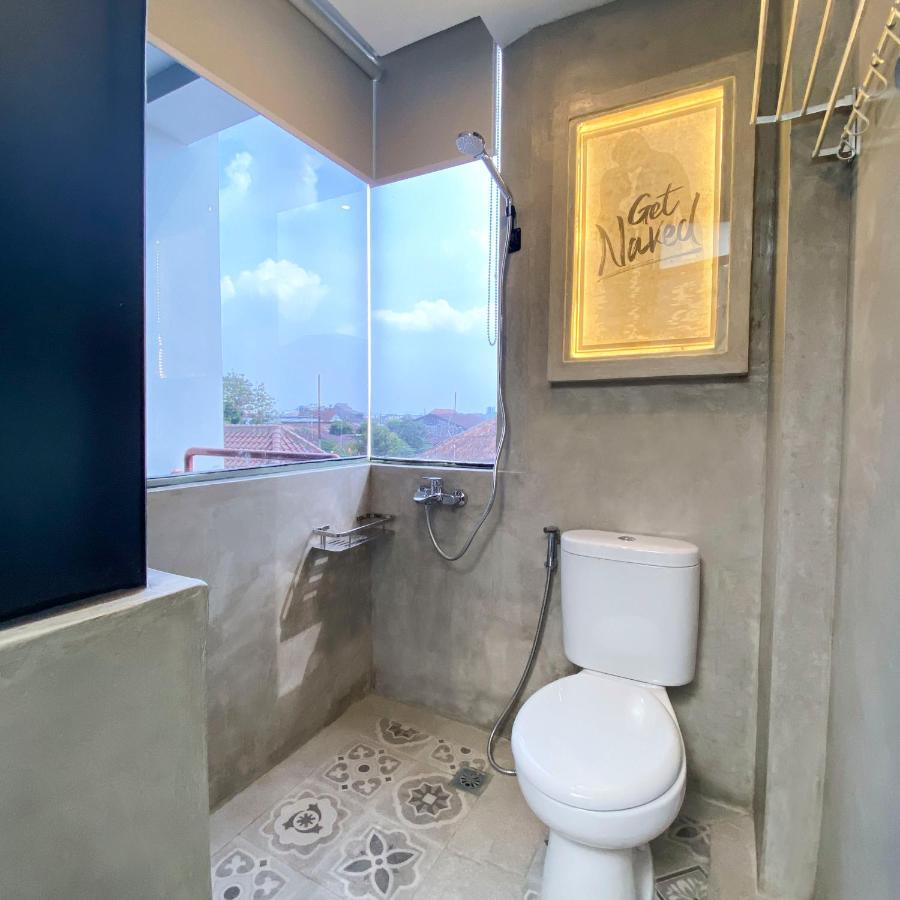 Dparagon Malioboro 日惹 外观 照片